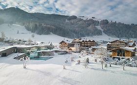 Hotel Puradies Leogang