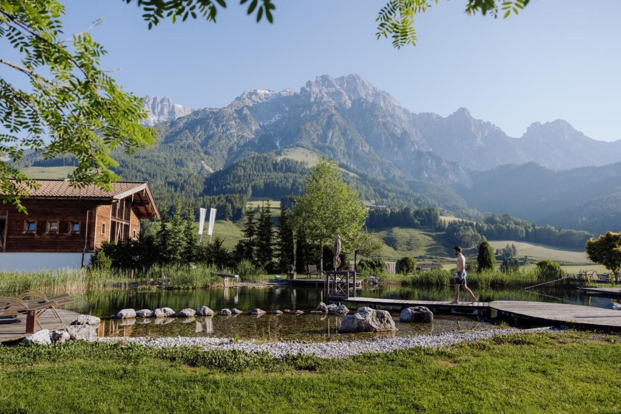 Puradies Hotel&Chalets Leogang Exterior foto