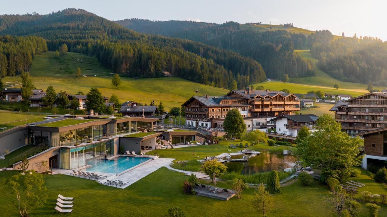 Puradies Hotel&Chalets Leogang Exterior foto